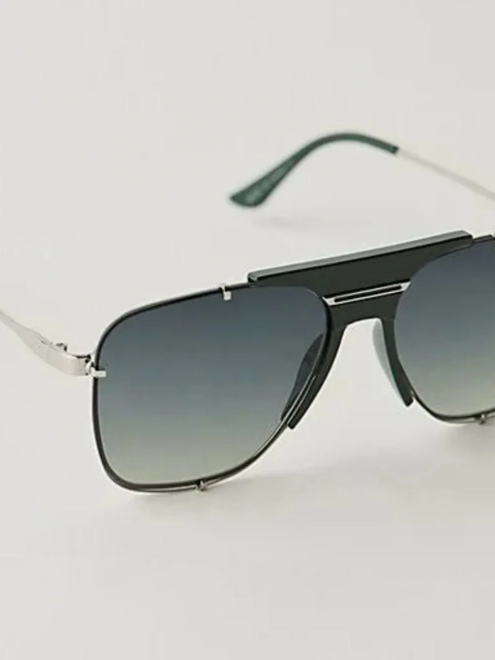 Free People Dylan Aviator sunnies in grey sunglasses